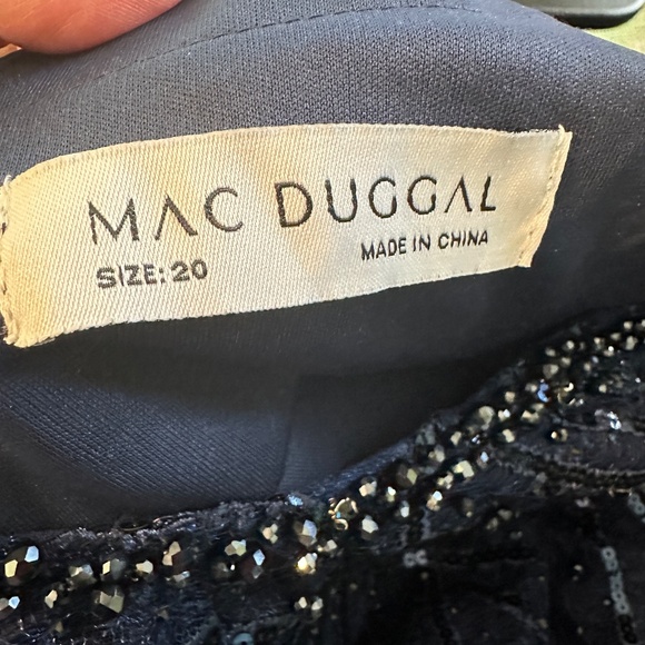 NEW Mac Duggal Embellished Navy 1/2 Sleeve Dress size 20 - Picture 14 of 15